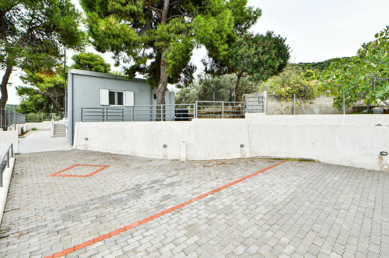 Koukounari Luxury Apartments Vathi  Exterior photo